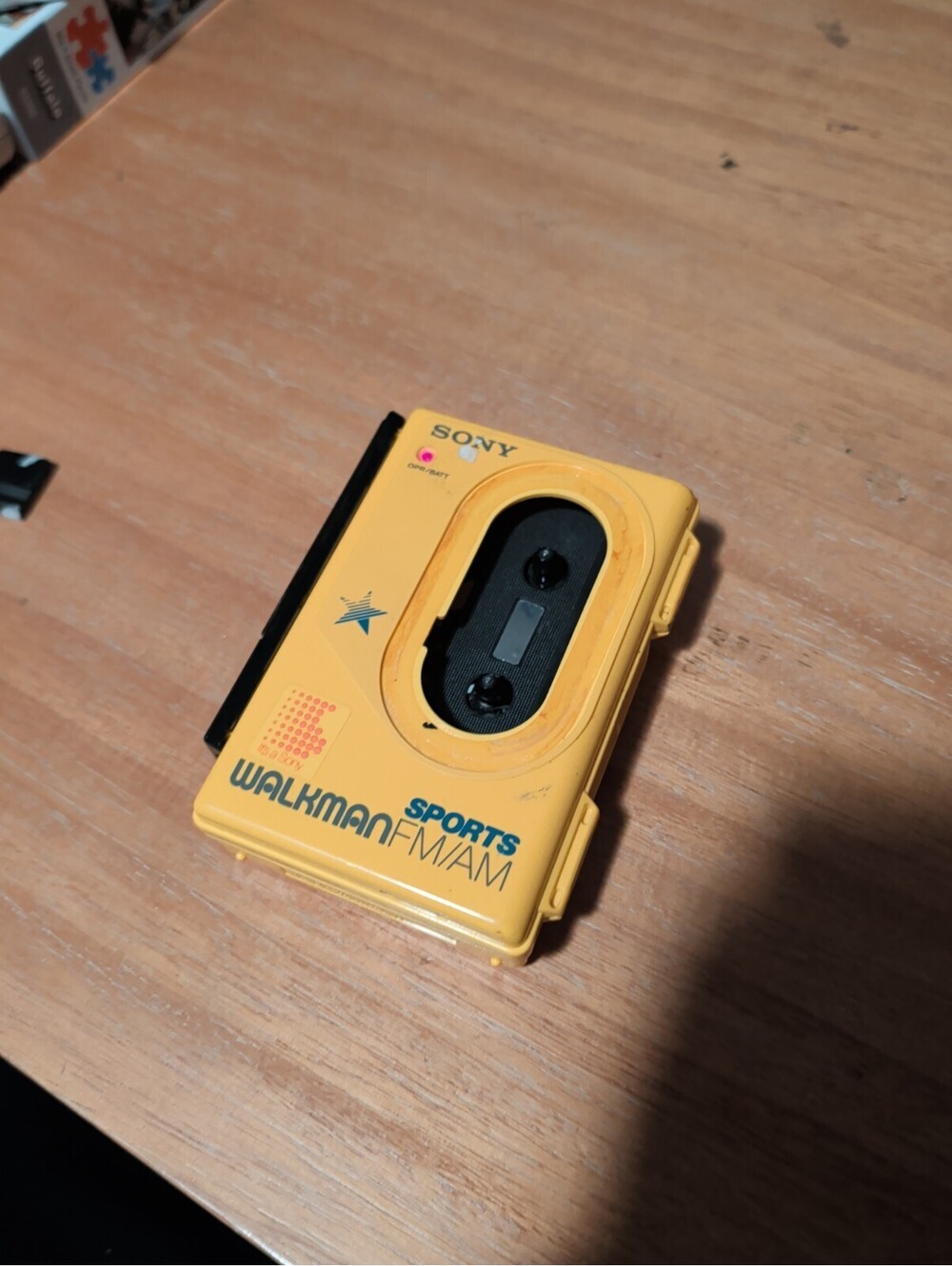 Sony Walkman WM-F45 Sports AM/FM Radio Cassette Player READ